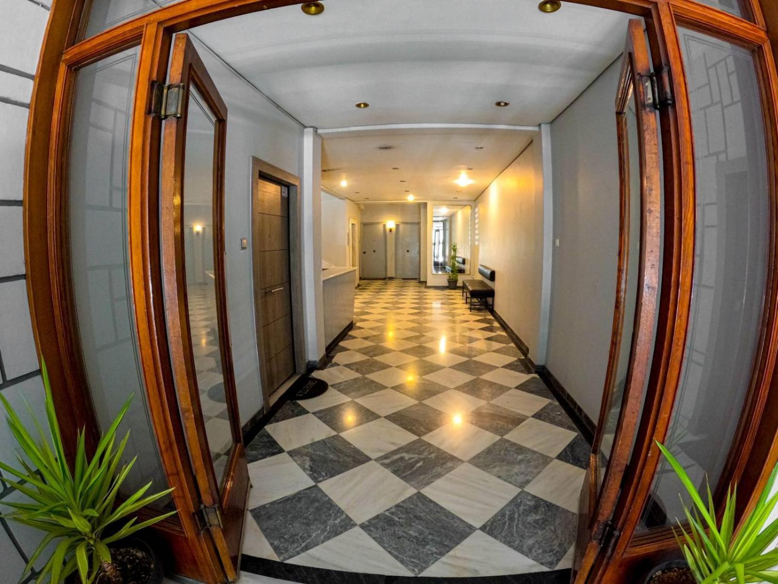 Comfortable Apt, Next To Archeological Museum! Atene Esterno foto
