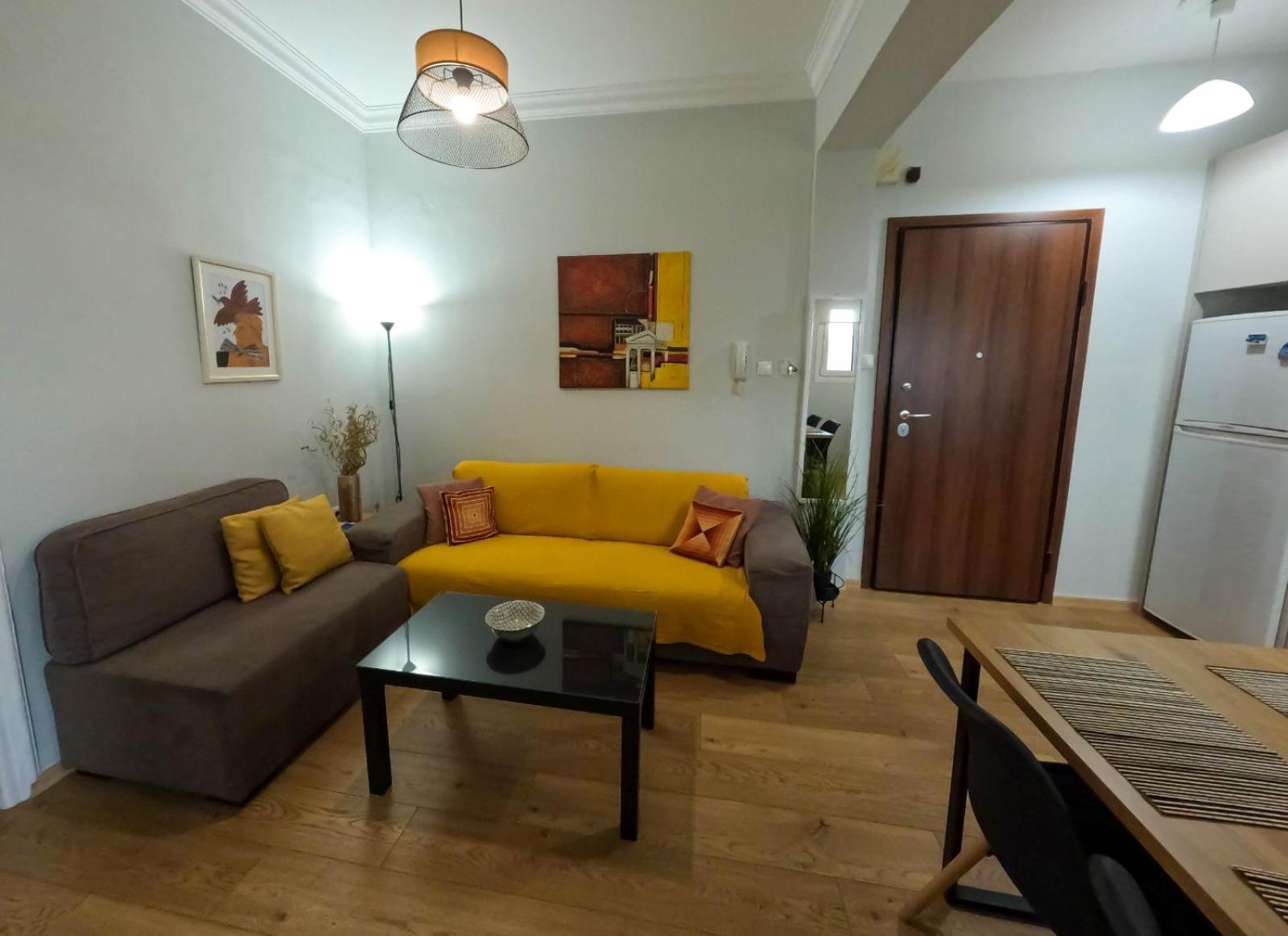Comfortable Apt, Next To Archeological Museum! Atene Esterno foto